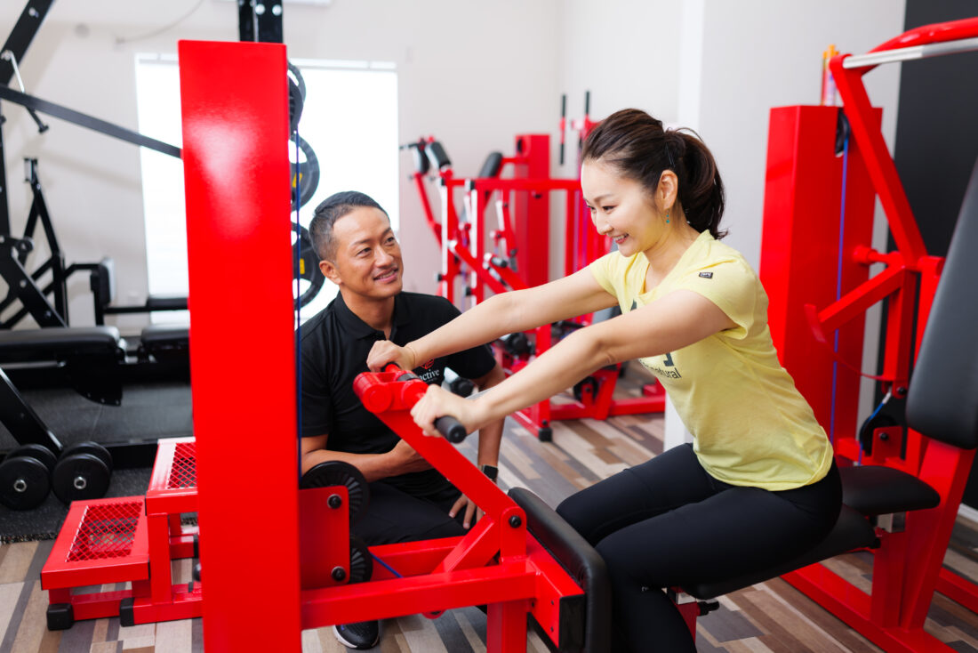 パーソナルジムは無理やり契約されそう…